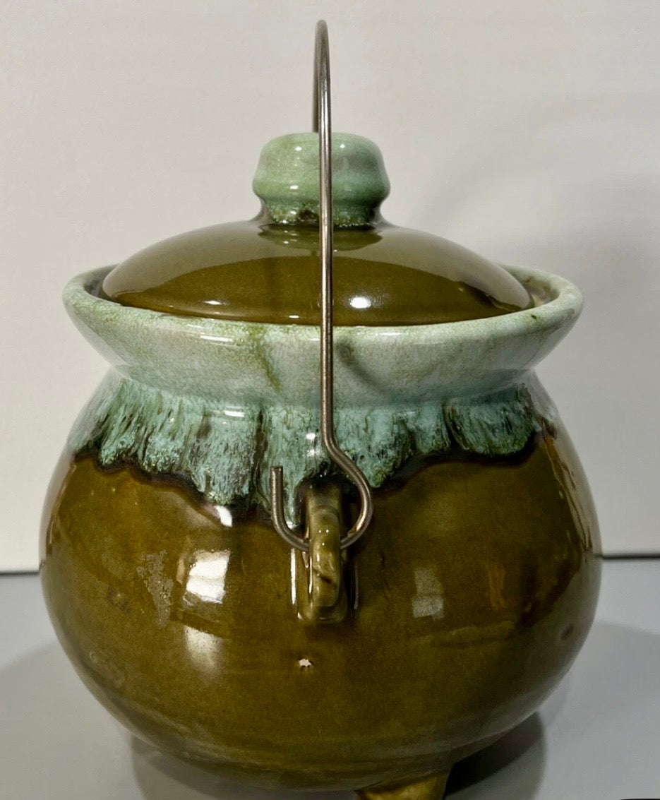 Southern Conjure Vintage Hull Pottery Bean Pot Cauldron