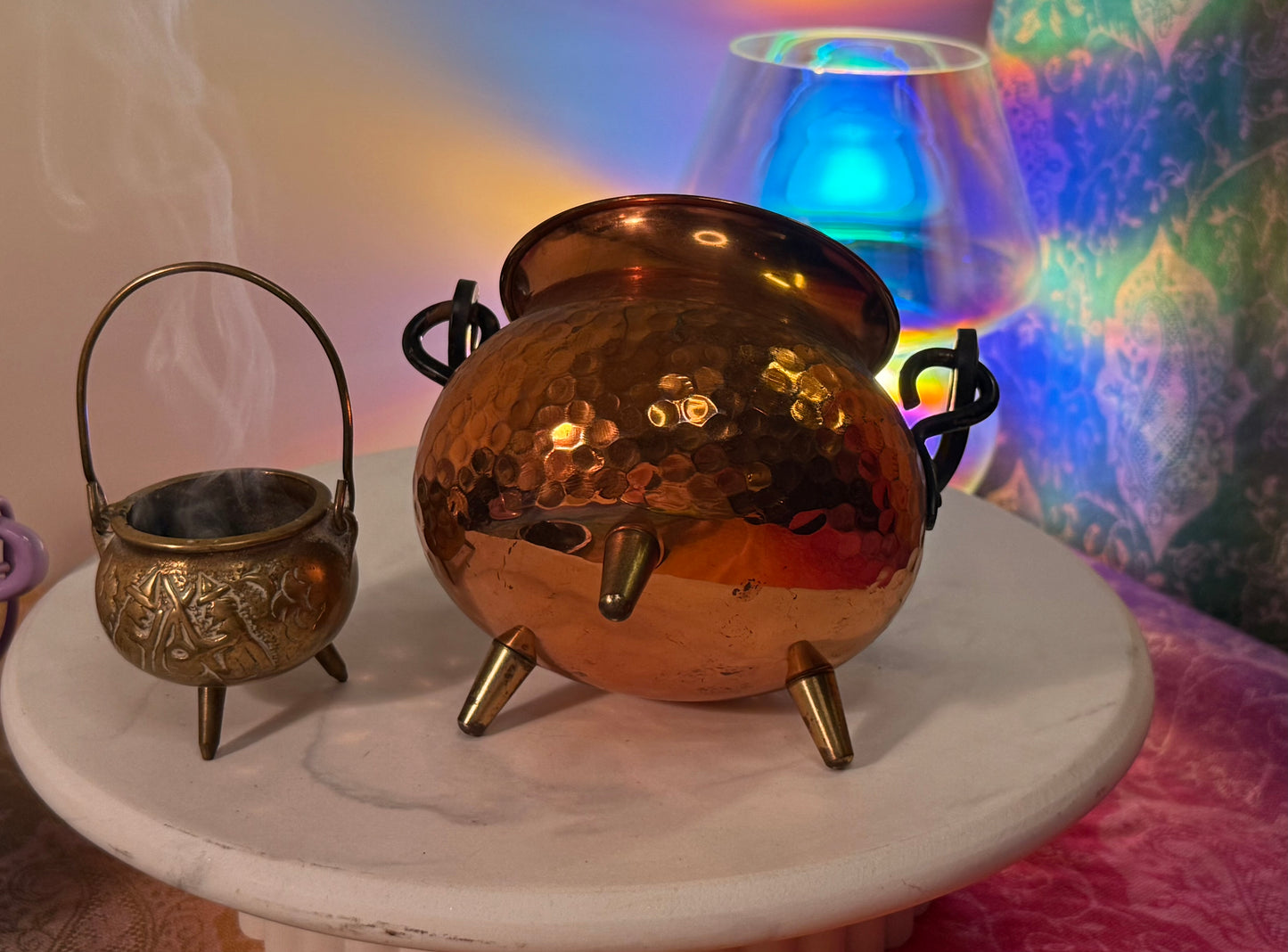 Stunning Vintage 1960s Dutch Copper Cauldron with Cast Iron Handle- comes with ingredients and instructions for Cauldron Connection Spell✨